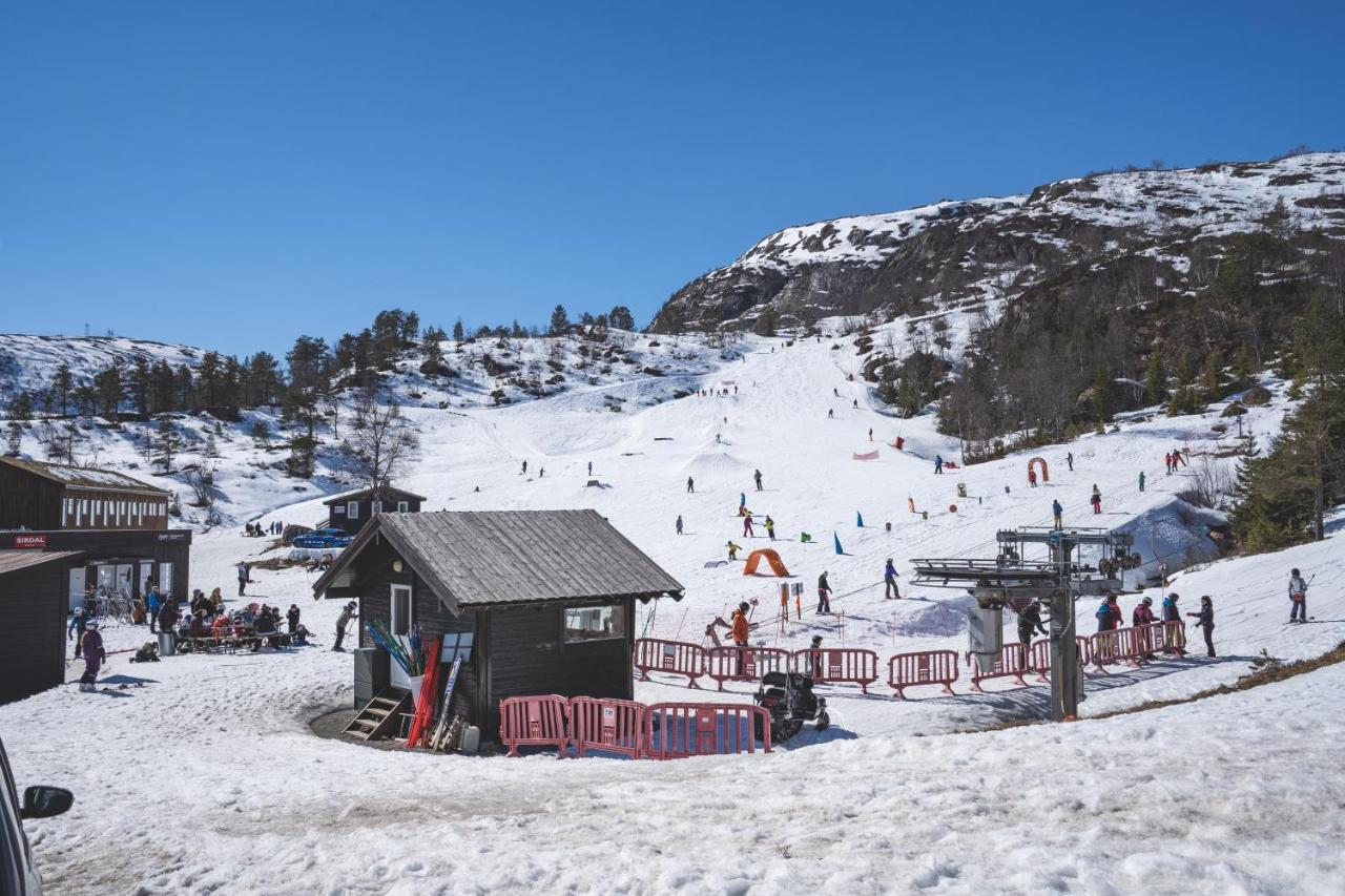 Отель Sirdal Fjellpark Tjorhom Экстерьер фото